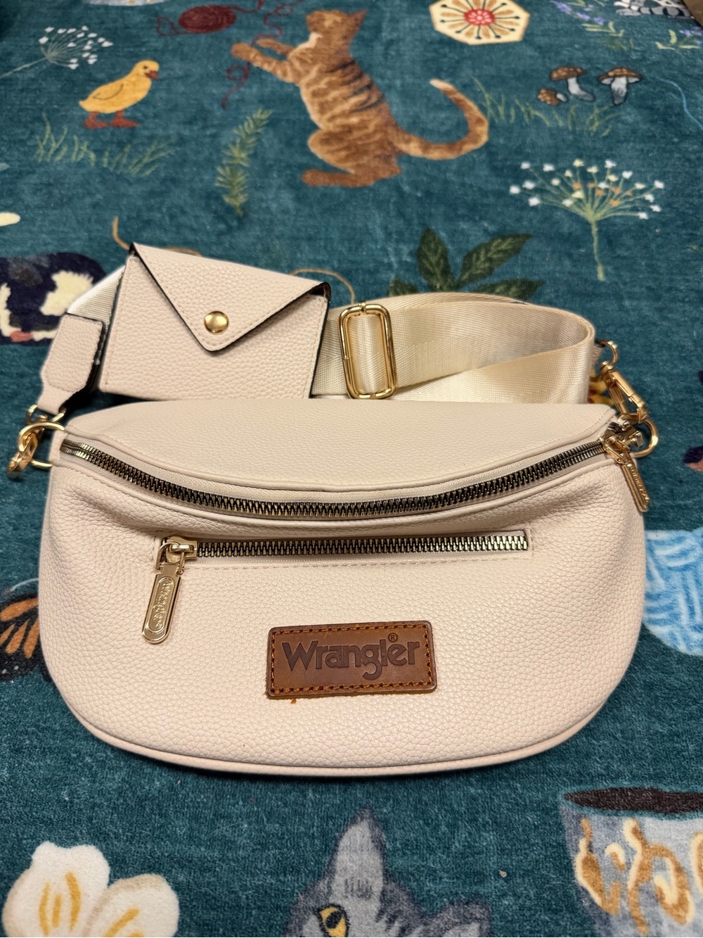 Wrangler Cream Crossbody Belt Bag with Gold Hardware